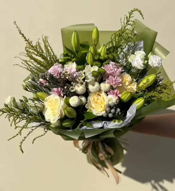 Букет «Белые лилии»